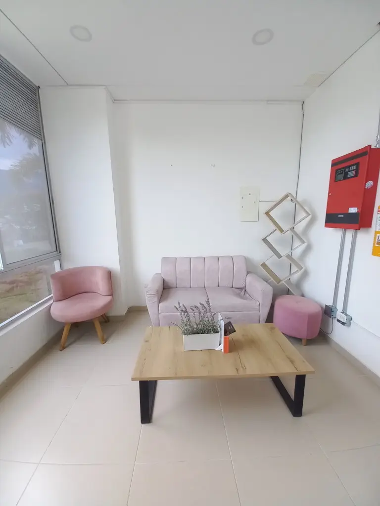 APARTAMENTO en VENTA en CONJUNTO RESIDENCIAL CIPRES PISO 6 — 3