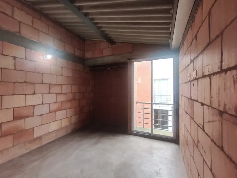 APARTAMENTO en VENTA en MULTIFAMILIAR LA PALMA ЕТАРА III PISO 4 — 5