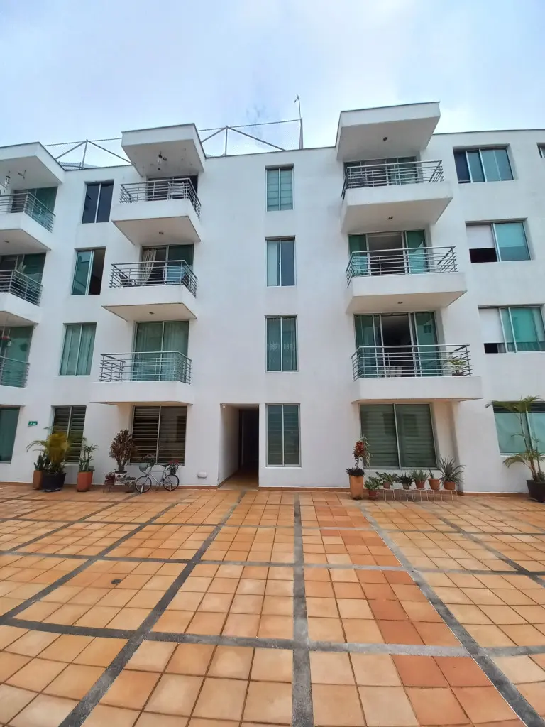 APARTAMENTO en VENTA en EDIFICIO ABEDULES- SECTOR PIEDRA PINTADA PISO 3