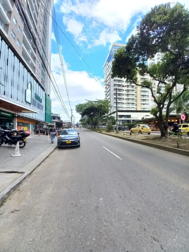 APARTAMENTO en ARRIENDO en EDIFICIO INFINITY PISO 20 — 2