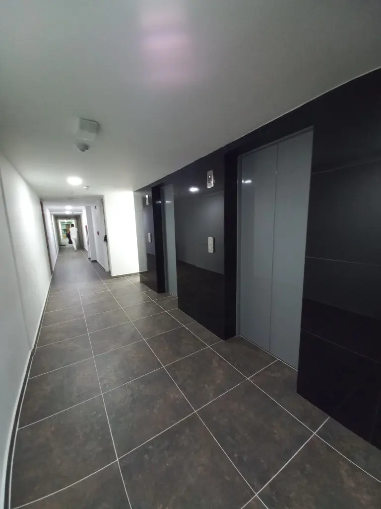 APARTAMENTO en ARRIENDO en EDIFICIO INFINITY PISO 20 — 4