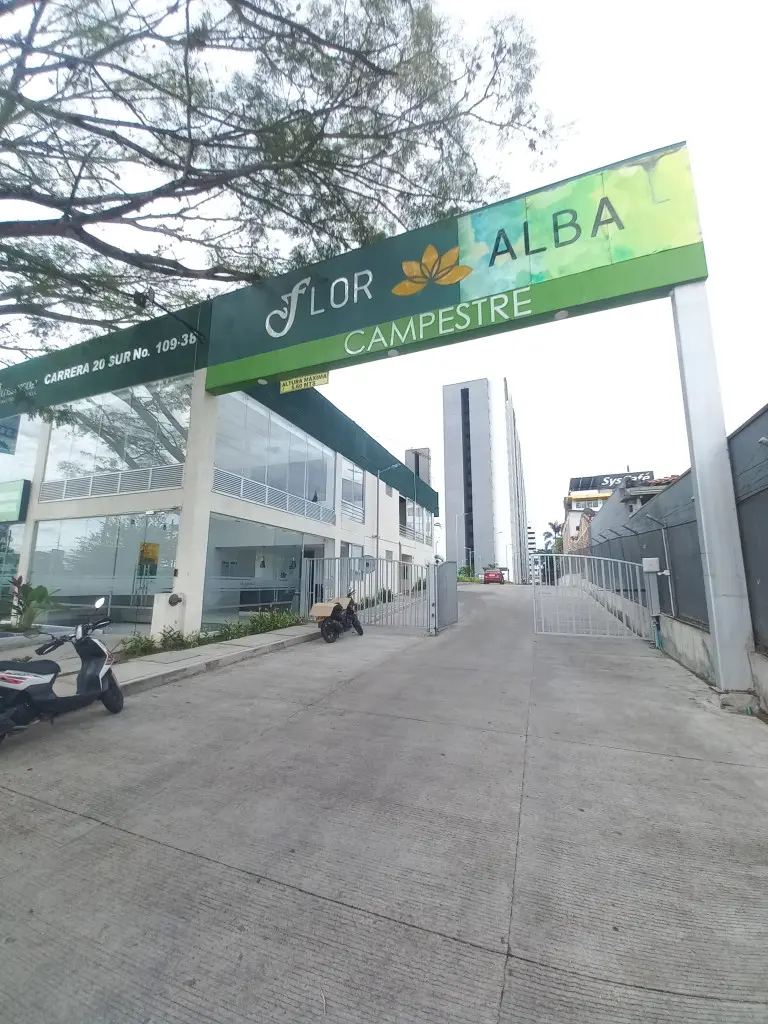 APARTAMENTO en VENTA en FLOR ALBA CAMPESTRE PISO 12