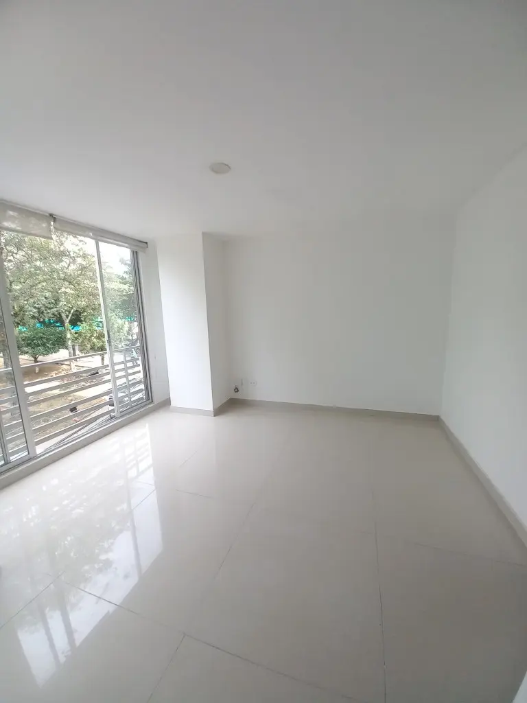 APARTAMENTO en VENTA en EDIFICIO MULTIFAMILIAR TORRE DEL PARQUE PISO 2 — 5