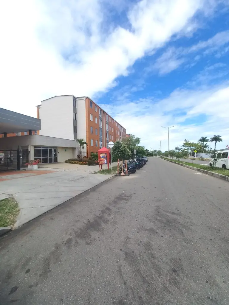 APARTAMENTO en ARRIENDO en ARBOLEDA ARENILLO PISO 5 SIN ASCENSOR — 3