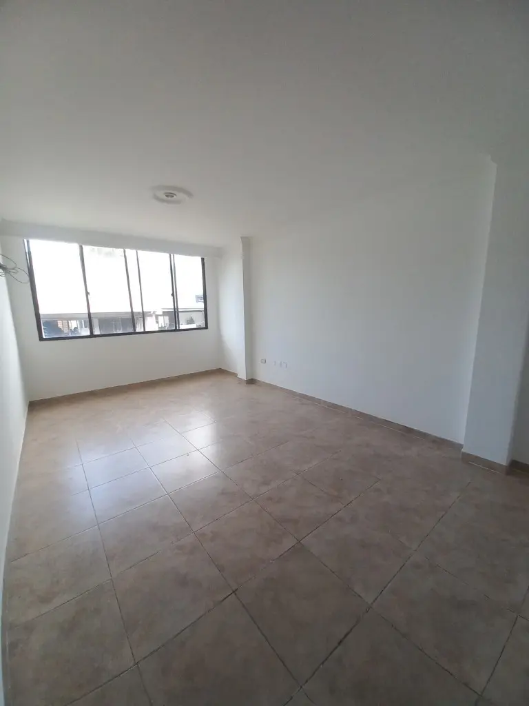 APARTAMENTO en ARRIENDO en EDIFICIO MAYALAND-RINCON DE PIEDRA PINTADA PISO 3 — 4