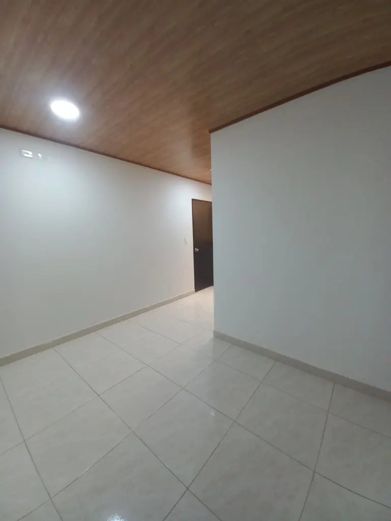 APARTAMENTO en ARRIENDO en APARTAMENTO PISO 3-CADIZ — 5