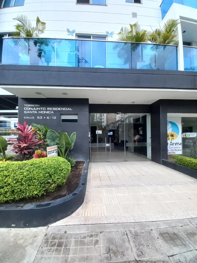 APARTAESTUDIO en ARRIENDO en CONJUNTO RESIDENCIAL SANTA MONICA PISO 10 — 2