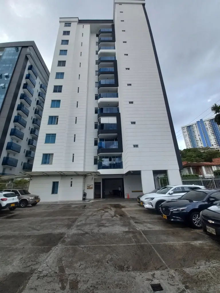 APARTAESTUDIO en ARRIENDO en CONJUNTO RESIDENCIAL SANTA MONICA PISO 10 — 3