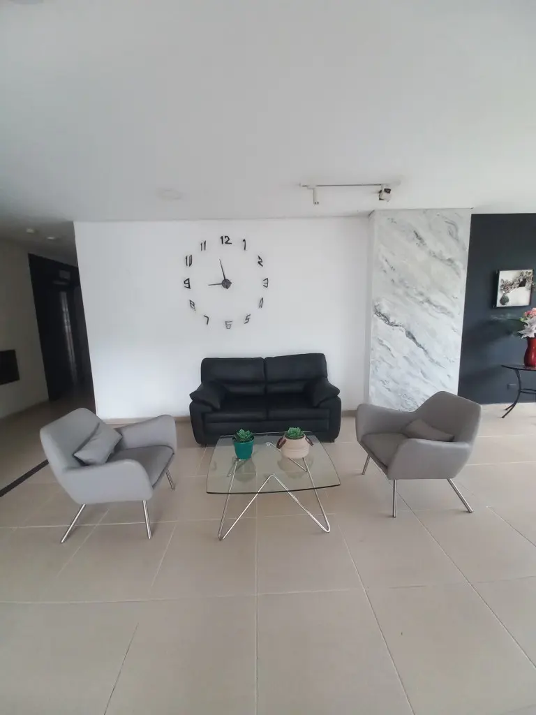APARTAESTUDIO en ARRIENDO en CONJUNTO RESIDENCIAL SANTA MONICA PISO 10 — 4