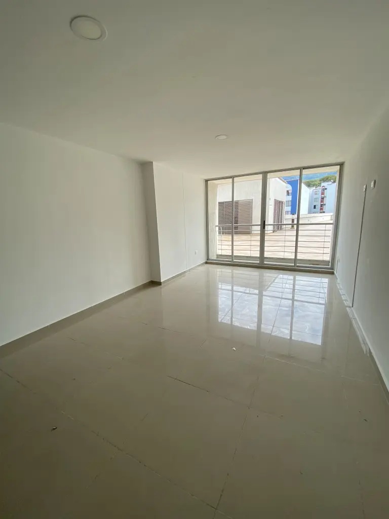 APARTAMENTO en VENTA en CONJUNTO RESIDENCIAL PORTOBELLO PISO 1 — 2