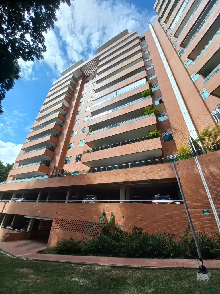 APARTAMENTO en VENTA en CONJUNTO RESIDENCIAL CERRO AZUL DEL VERGEL PISO 9 — 3