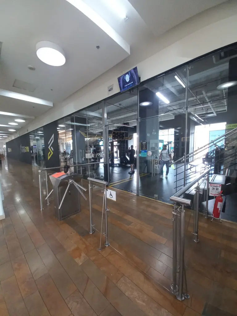 LOCAL en VENTA en ACQUA POWER CENTER PISO 4 — 5