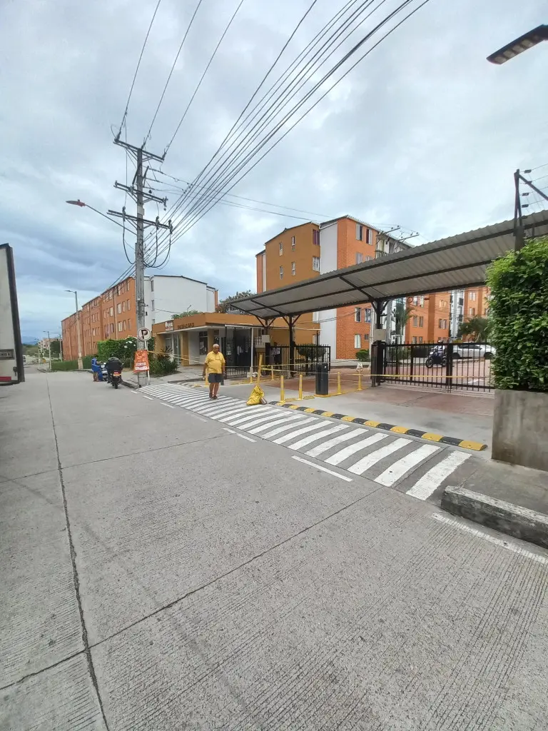 APARTAMENTO en VENTA en ARBOLEDA CAMPESTRE ALMENDRO  PISO 4 SIN ASCENSOR