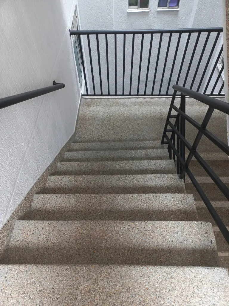 APARTAMENTO en VENTA en ARBOLEDA CAMPESTRE ALMENDRO  PISO 4 SIN ASCENSOR — 5