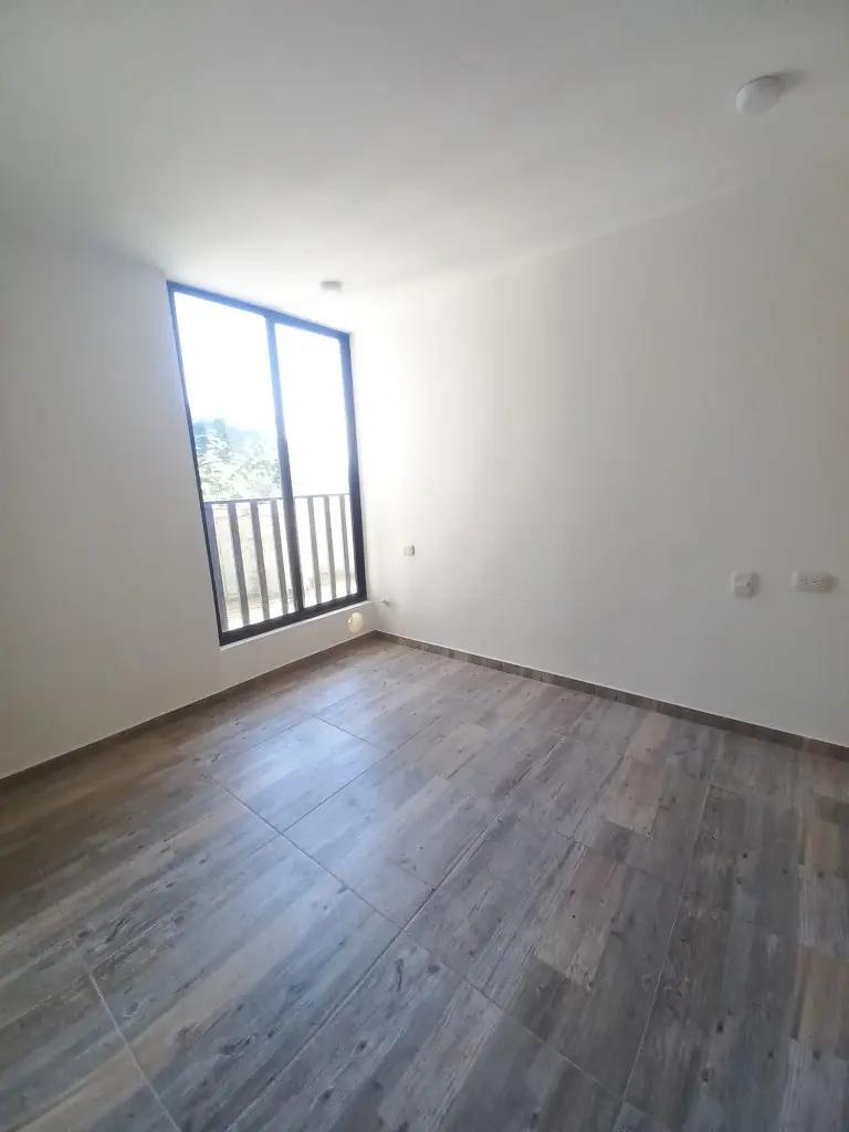 APARTAMENTO en ARRIENDO en FONTANA CAMPESTRE PISO 3 — 5