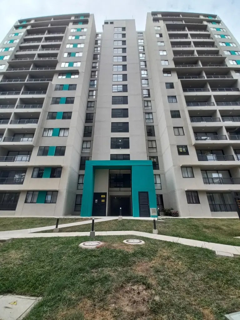 APARTAMENTO en ARRIENDO en VALLE VERDE DEL CAMPESTRE PISO 14 — 5