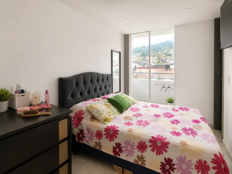 APARTAESTUDIO en VENTA en EDIFICIO TORRE VISTA PISO 4 ASCENSOR — 4