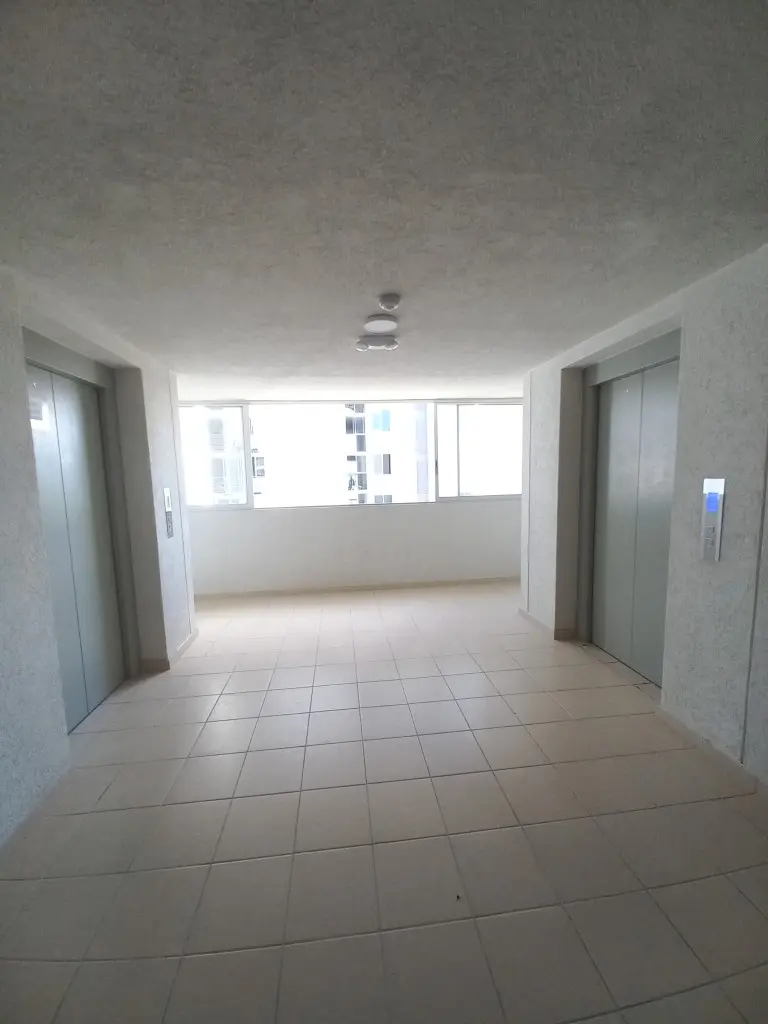 APARTAMENTO en ARRIENDO en CONJUNTO RESIDENCIAL FRONTINO PISO 8 — 5