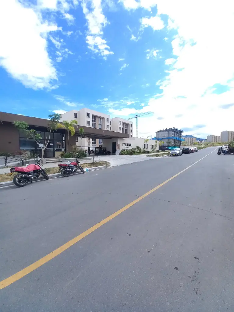 APARTAMENTO en ARRIENDO en C.R SIENA SANTA CRUZ PISO 2 SIN ASENSOR