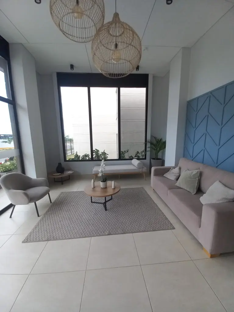 APARTAMENTO en ARRIENDO en C.R SIENA SANTA CRUZ PISO 2 SIN ASENSOR — 5