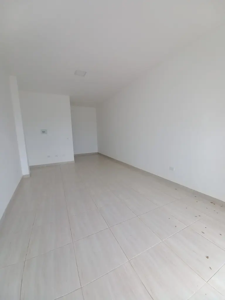 LOCAL en ARRIENDO en CONJUNTO MULTIFAMILIAR VILLA SALOMÉ ETAPA II — 4