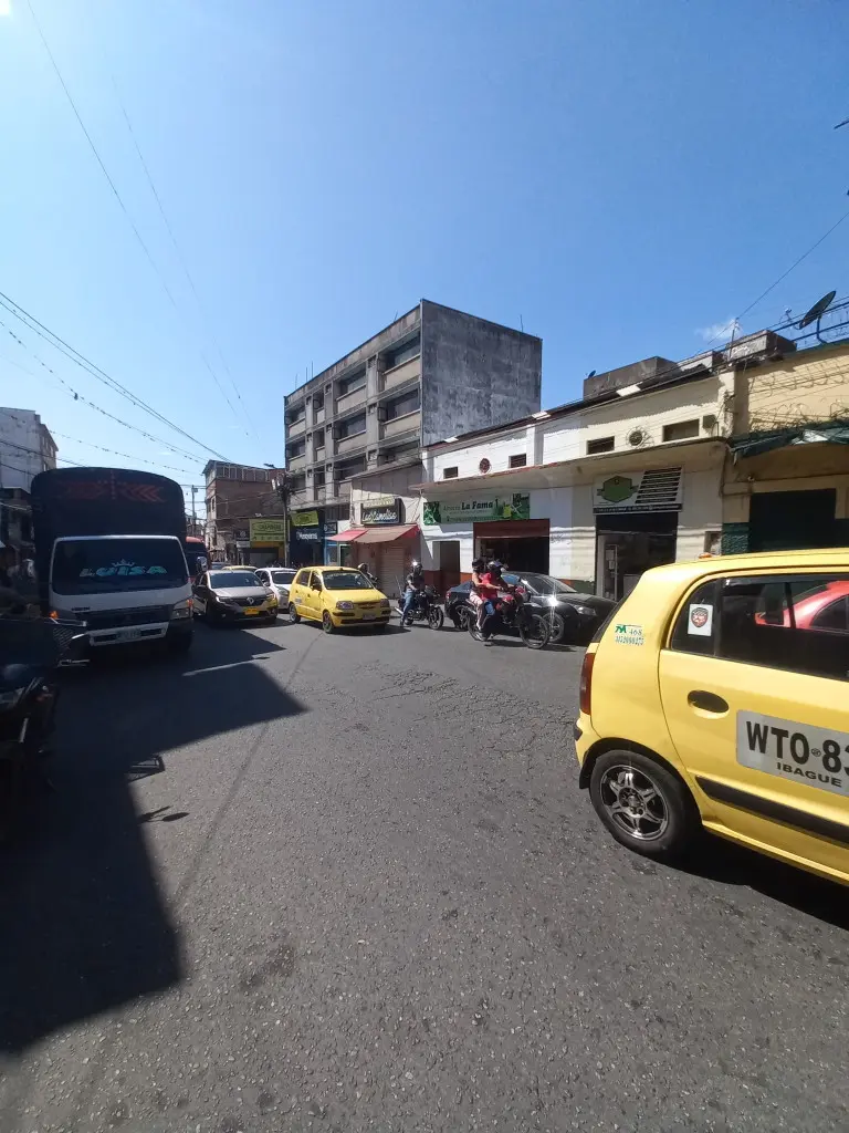 APARTAMENTO en VENTA en EDIFICIO RAMIREZ PISO 2 — 2