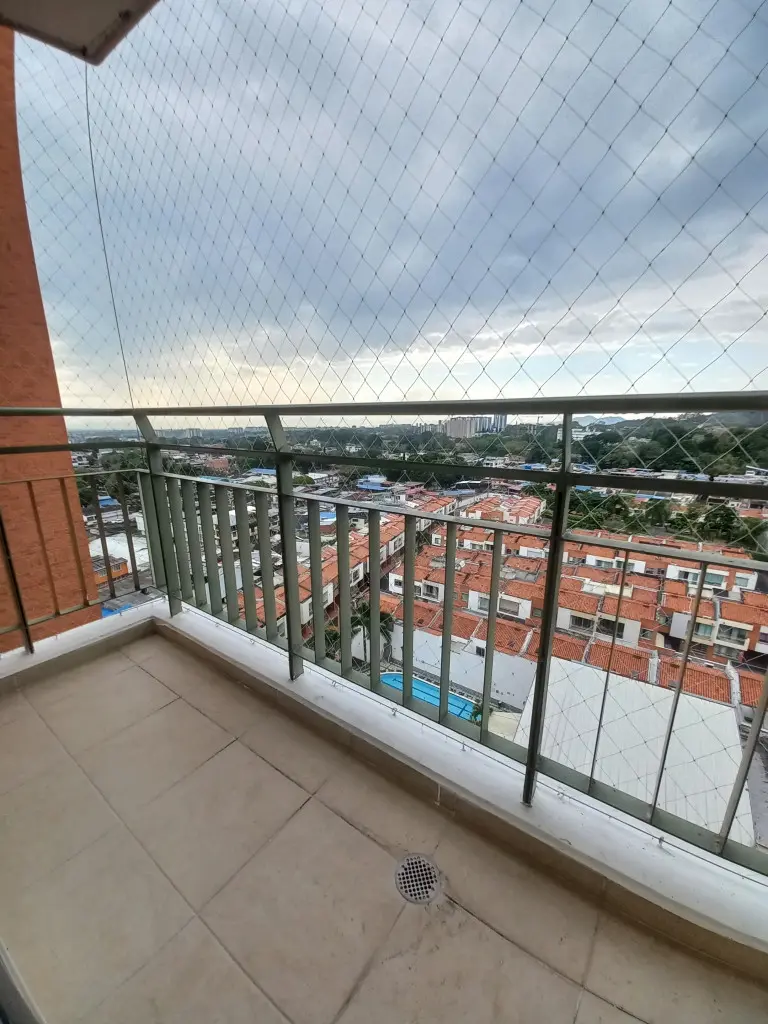 APARTAMENTO en ARRIENDO en TORREON PIEDRA PINTADA ETAPA 2  PISO 8 — 3