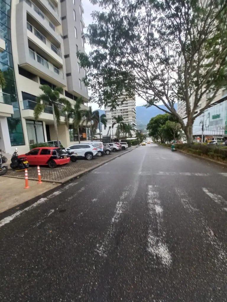 APARTAESTUDIO en VENTA en EDIFICIO MILLA 60 PISO 8 — 2