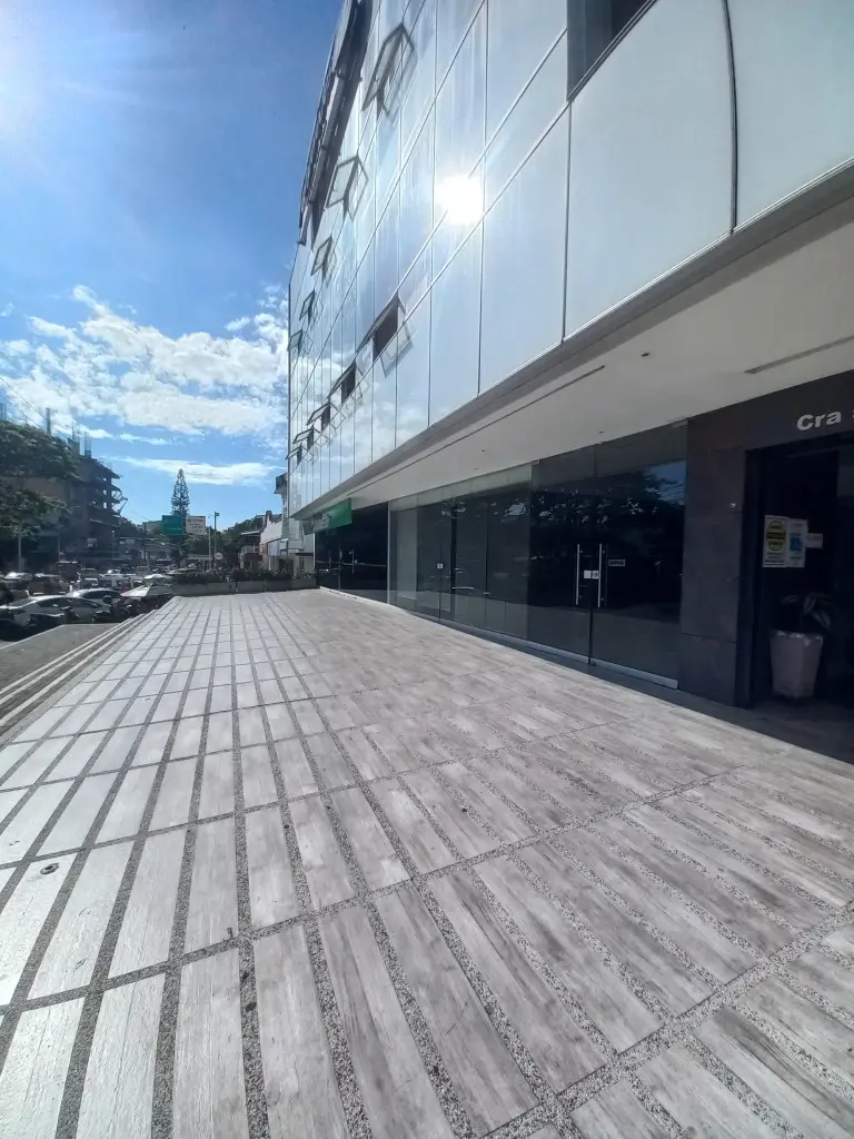 LOCAL en ARRIENDO en F25 BUSINESS CENTER PISO 1