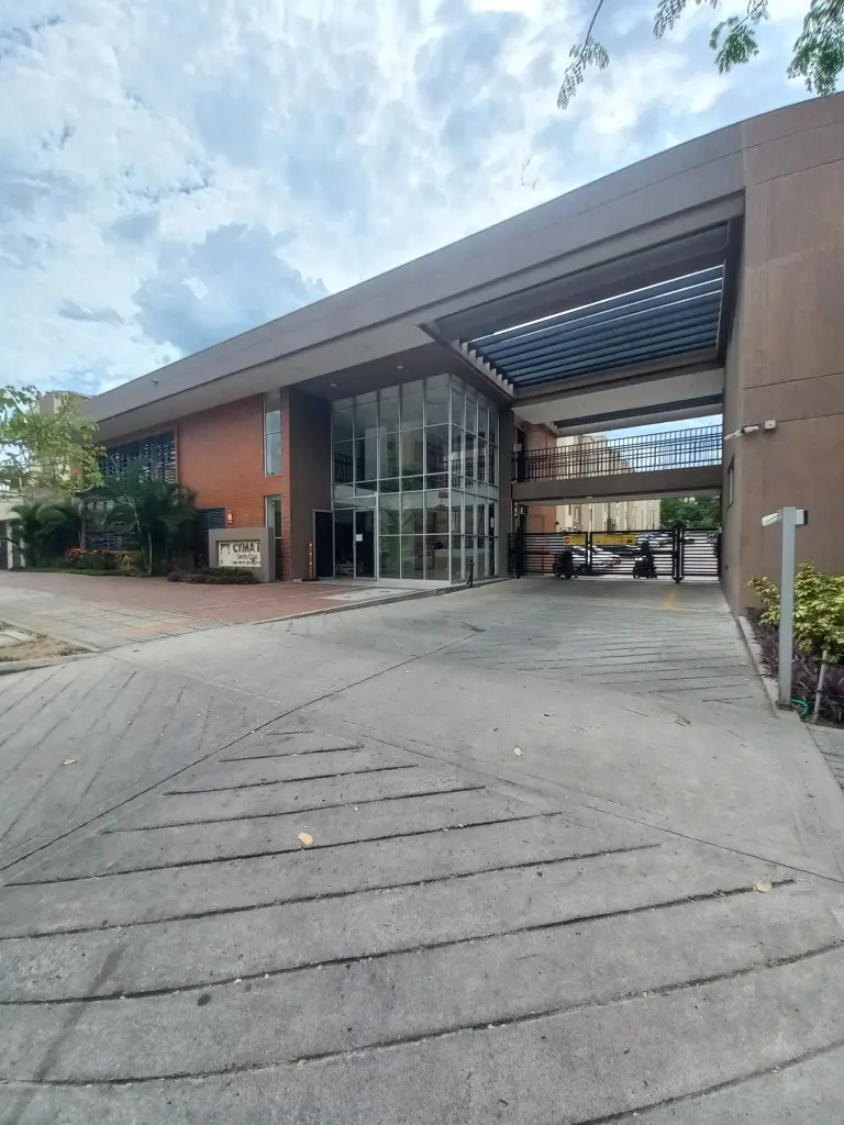 APARTAMENTO en VENTA en CYMA ||  PISO 2 — 3