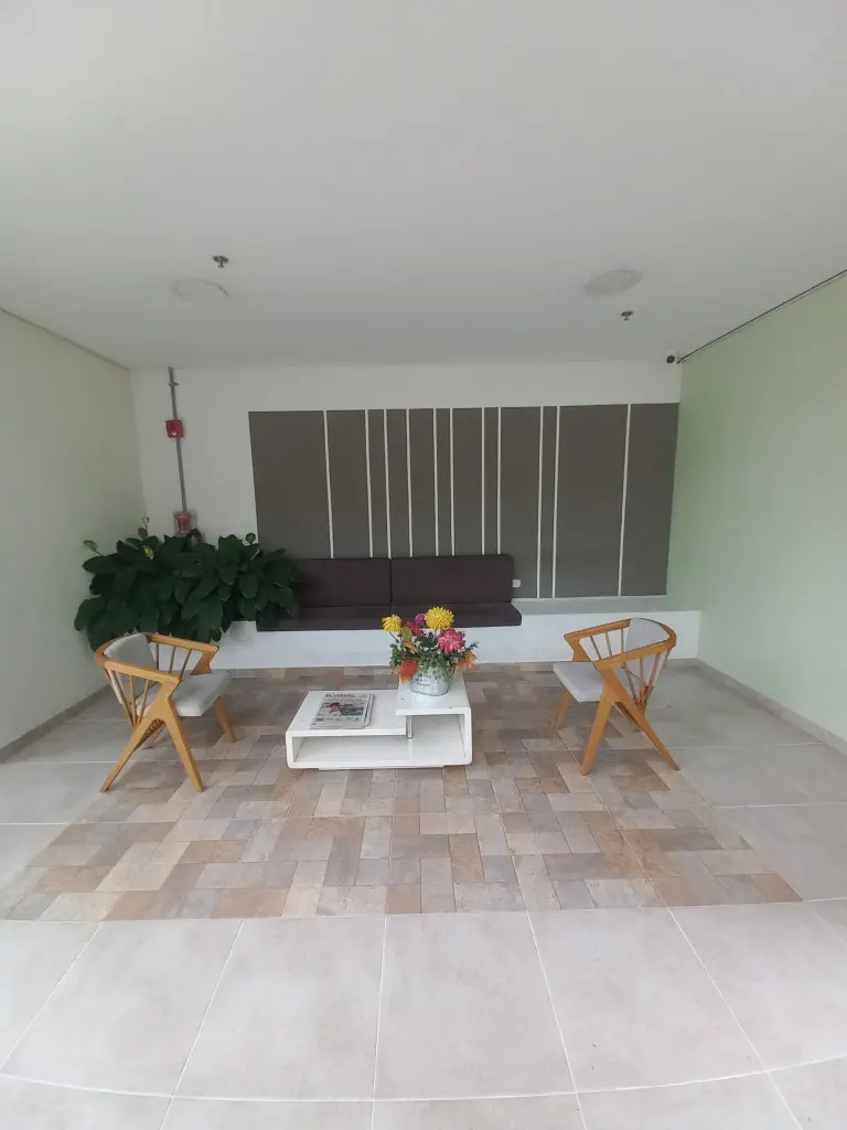 APARTAMENTO en VENTA en CYMA ||  PISO 2 — 4