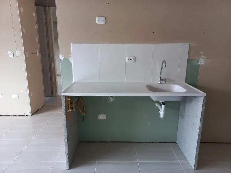 APARTAMENTO en VENTA en EDIFICIO ALMINAR GRAN BAHAMA PISO 6 — 4